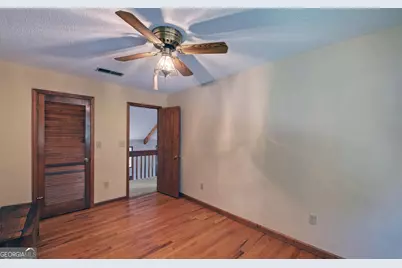 396 Greenleaf Drive, Lavonia, GA 30553 - Photo 32