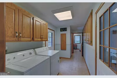 396 Greenleaf Drive, Lavonia, GA 30553 - Photo 24