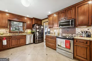 821 Devon Dr, Saint Marys, GA 31558 - Photo 16