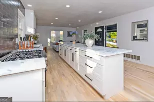 3807 Greenhill Dr, Chamblee, GA 30341 - Photo 8