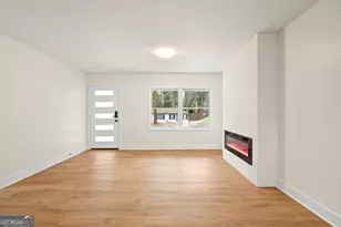 2744 Marco Dr NW, Atlanta, GA 30318 - Photo 6