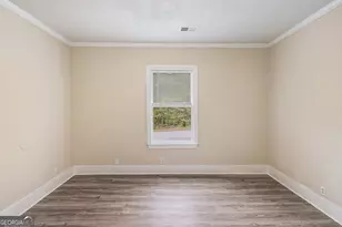 341 Main St, Griffin, GA 30223 - Photo 14