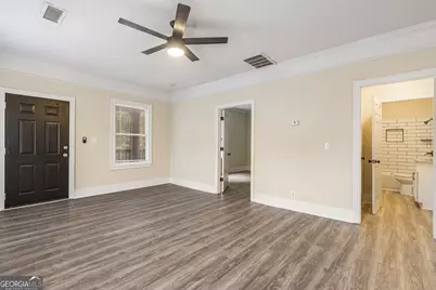 341 Main Street, Griffin, GA 30223 - Photo 8