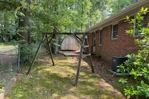 54 Linwood Ave, Winder, GA 30680 - Photo 6