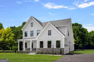 450 Flying Eagle Dr, Commerce, GA 30529 - Photo 1