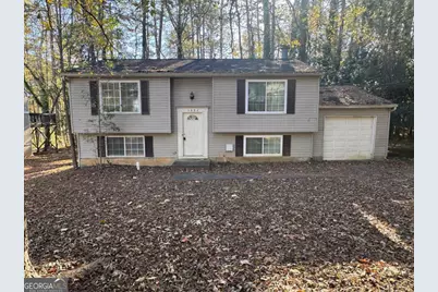 1882 Corduroy Court, Lithonia, GA 30058 - Photo 4