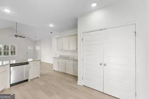 520 Holly Dr, Metter, GA 30439 - Photo 8