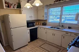 425 Hunter Rd, Baxley, GA 31513 - Photo 16