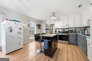 295 Opal St, Luthersville, GA 30251 - Photo 6