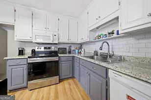 295 Opal St, Luthersville, GA 30251 - Photo 8