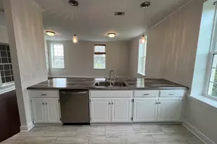 65 E Main St, Statesboro, GA 30458 - Photo 10