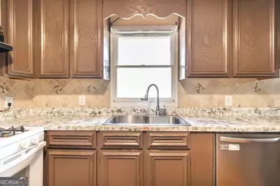 2813 S Estates Road, Macon, GA 31216 - Photo 6