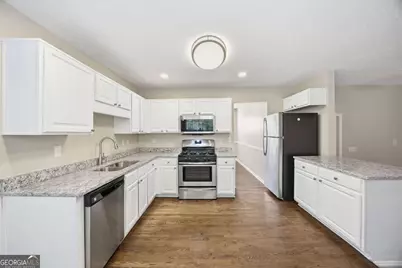 640 S Preston Court, Alpharetta, GA 30022 - Photo 4