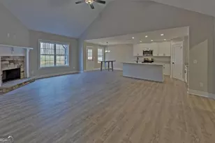 346 Park Pl Dr, Lavonia, GA 30553 - Photo 10