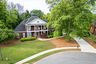 1060 Fox Hollow Ct, Statham, GA 30666 - Photo 2