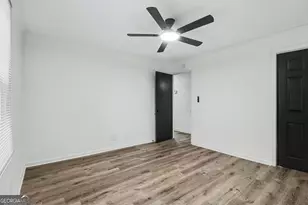 2160 Dowdell Dr, Atlanta, GA 30341 - Photo 20