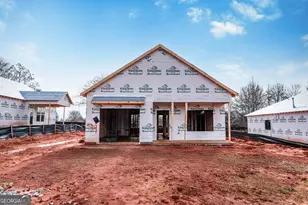 105 Cottage Grove Circle, Eatonton, GA 31024 - Photo 2