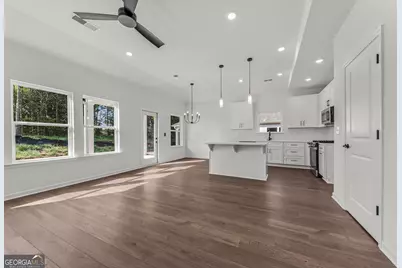 107 Cottage Grove Circle, Eatonton, GA 31024 - Photo 4