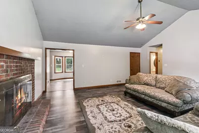 693 Deering Road SE, Conyers, GA 30094 - Photo 8