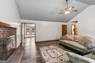 693 Deering Rd SE, Conyers, GA 30094 - Photo 8