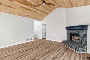 206 Bear Creek Point, Mansfield, GA 30055 - Photo 8