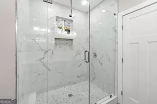 2152 Paces Vale Pl, Lawrenceville, GA 30043 - Photo 12