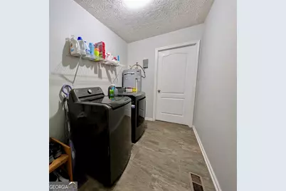 215 Seminary Ridge, Griffin, GA 30224 - Photo 16