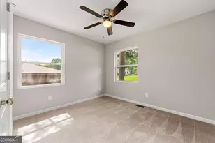 1660 Mallard Cir, Conley, GA 30288 - Photo 14