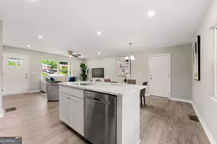 1660 Mallard Cir, Conley, GA 30288 - Photo 6