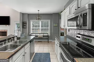 221 Creekside Dr, Arnoldsville, GA 30619 - Photo 20