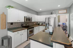 221 Creekside Dr, Arnoldsville, GA 30619 - Photo 18