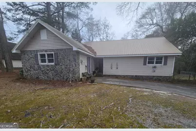 1407 Rainbow Circle, Griffin, GA 30224 - Photo 1