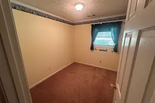614 N Victory Dr, Lyons, GA 30436 - Photo 28