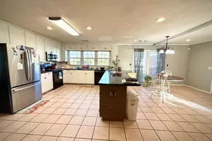 201 Burketts Ferry Rd, Hazlehurst, GA 31539 - Photo 48