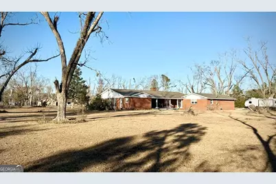 201 Burketts Ferry Road, Hazlehurst, GA 31539 - Photo 8