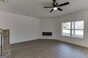 569 Clayton St, Commerce, GA 30529 - Photo 6