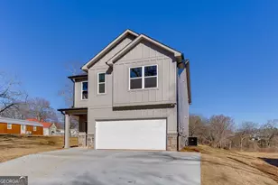 569 Clayton St, Commerce, GA 30529 - Photo 2