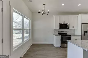 569 Clayton St, Commerce, GA 30529 - Photo 12