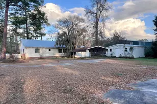 251 N McDonald St, Ludowici, GA 31316 - Photo 18