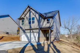 585 Clayton St, Commerce, GA 30529 - Photo 2