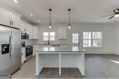 585 Clayton Street, Commerce, GA 30529 - Photo 14