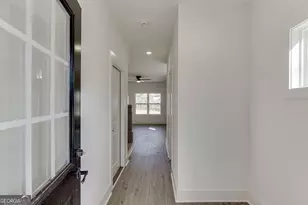 585 Clayton St, Commerce, GA 30529 - Photo 4