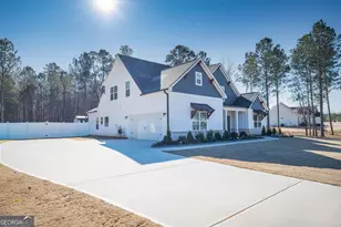 1016 Farmington Rd, Griffin, GA 30224 - Photo 4