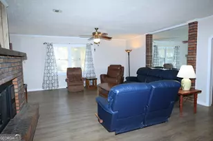 373 Buffalo Dr, Brunswick, GA 31523 - Photo 2