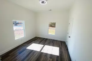 545 Shady Ln, Toccoa, GA 30577 - Photo 8