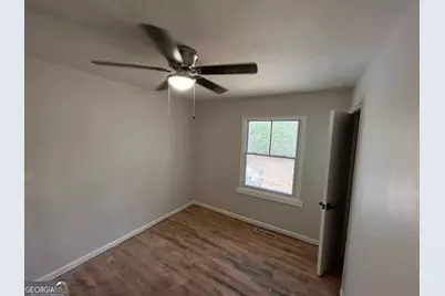 1734 Cahoon Street SW, Atlanta, GA 30310 - Photo 4