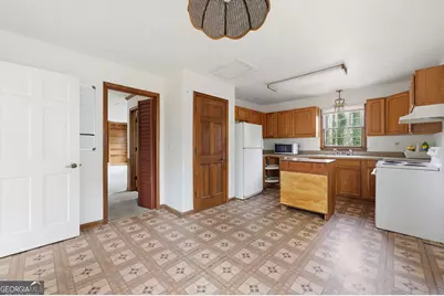 1732 Golfcrest Court, Stone Mountain, GA 30088 - Photo 14