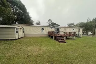 411 S Meade St, Fitzgerald, GA 31750 - Photo 2