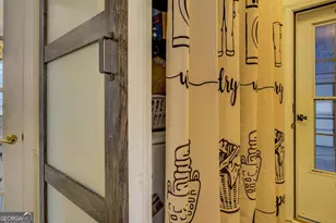 1435 Barrett Pl Ln, Lawrenceville, GA 30043 - Photo 18