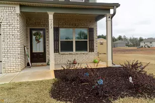 123 Huntsman Dr, Griffin, GA 30224 - Photo 2